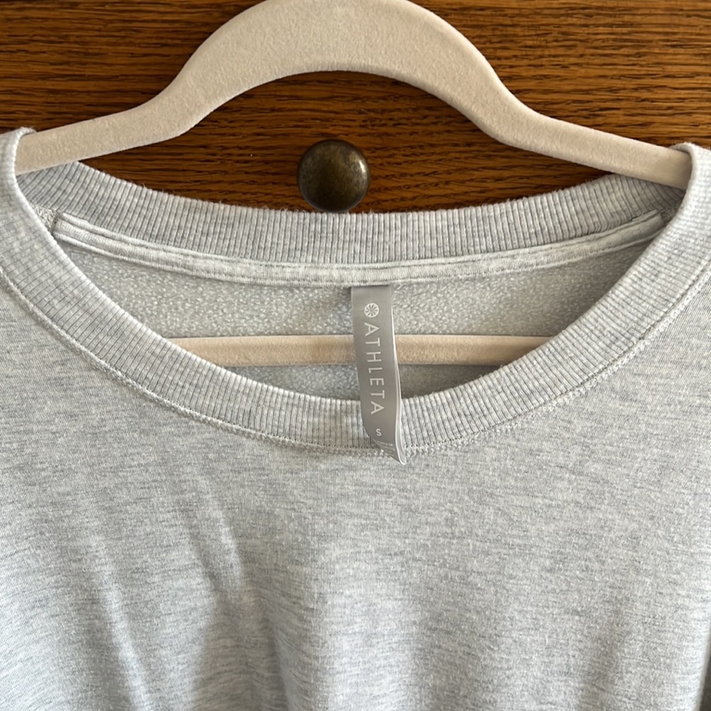 Athleta Top - Picture 2 of 4